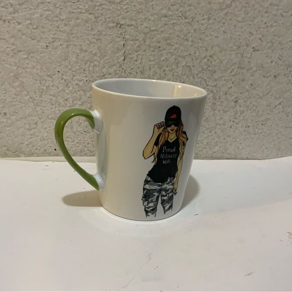 Proud Military Wife Coffee Mug Cup Ceramic 4.5" Tall White Green Handle Large - Picture 6 of 6